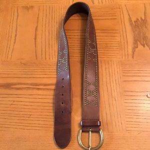 Women’s Leather Belt with Stud Detail M